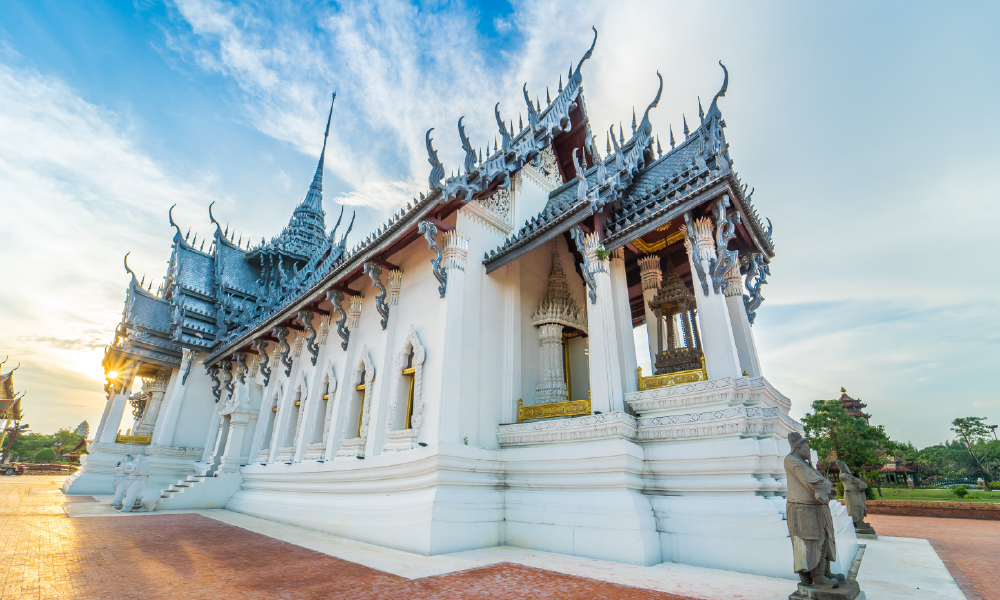 Ancient City & Erawan Museum – Thailand’s Cultural Wonders in One Day