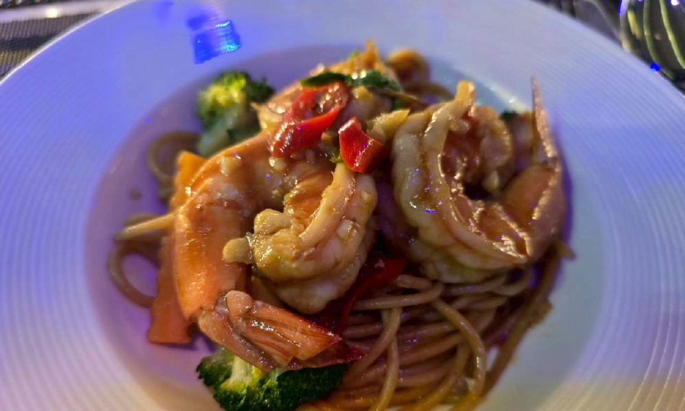 Bangkok Bustaurant – Luxury Sunset & Night Dining Experience