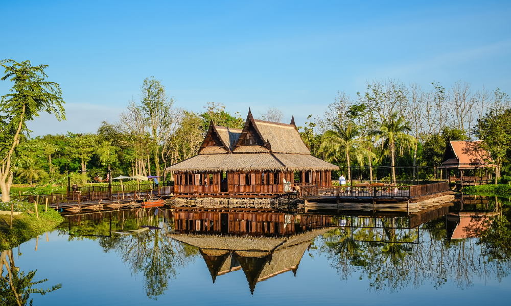 THAKANDAY02-03